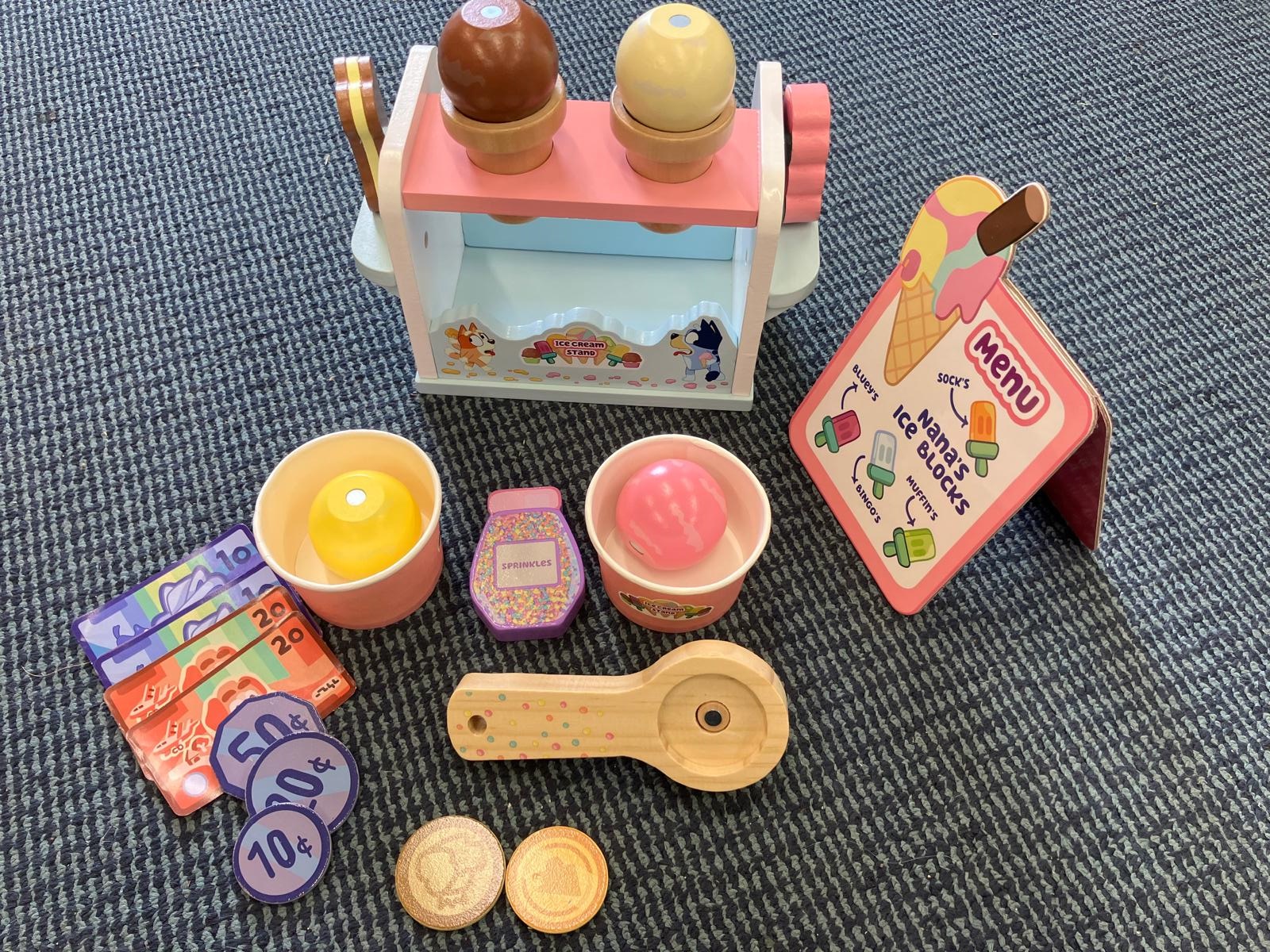 Wooden Ice-cream Stand