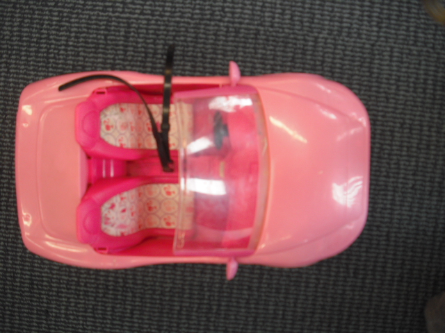 Pink barbie car