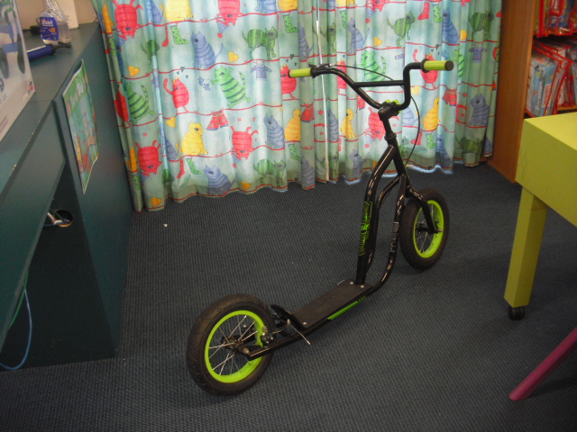 Hyper Scooter (Large)